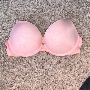 PINK Padded push-up bra